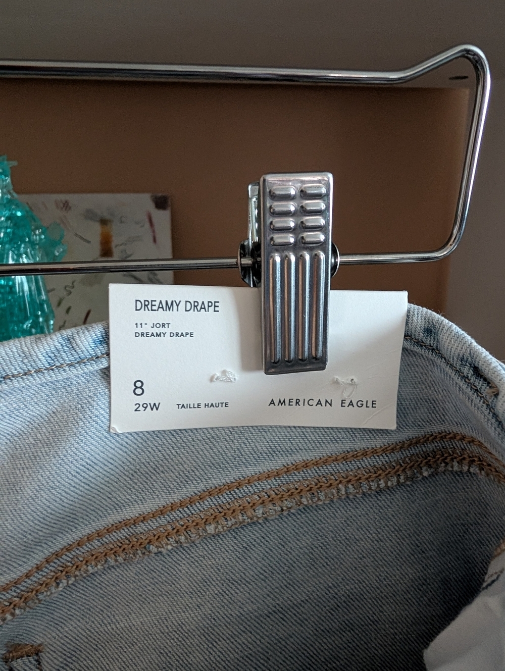 American Eagle AE 11" Dreamy Drape High- Waisted Jort - Picture 3 of 4